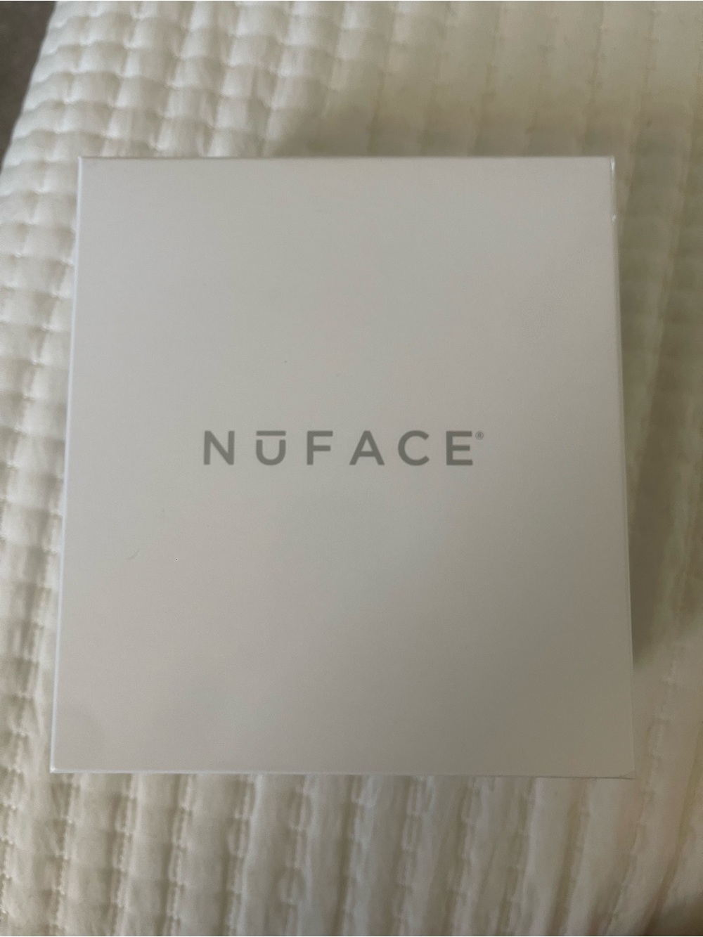 NuFACE White Skincare Device Box